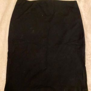 Olivia & Grace Pull on Black Skirt Large